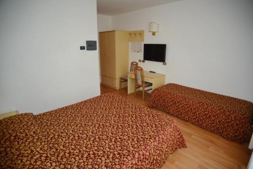Canada Hotel